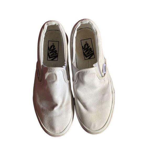 Vans unisex, white classic canvas slip on sneakers M/5W/6.5. - Picture 2 of 6